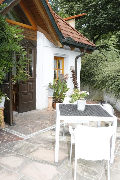 Boutique Hotel Loipenhof Лойперсдорф-бай-Фюрстенфельд Экстерьер фото