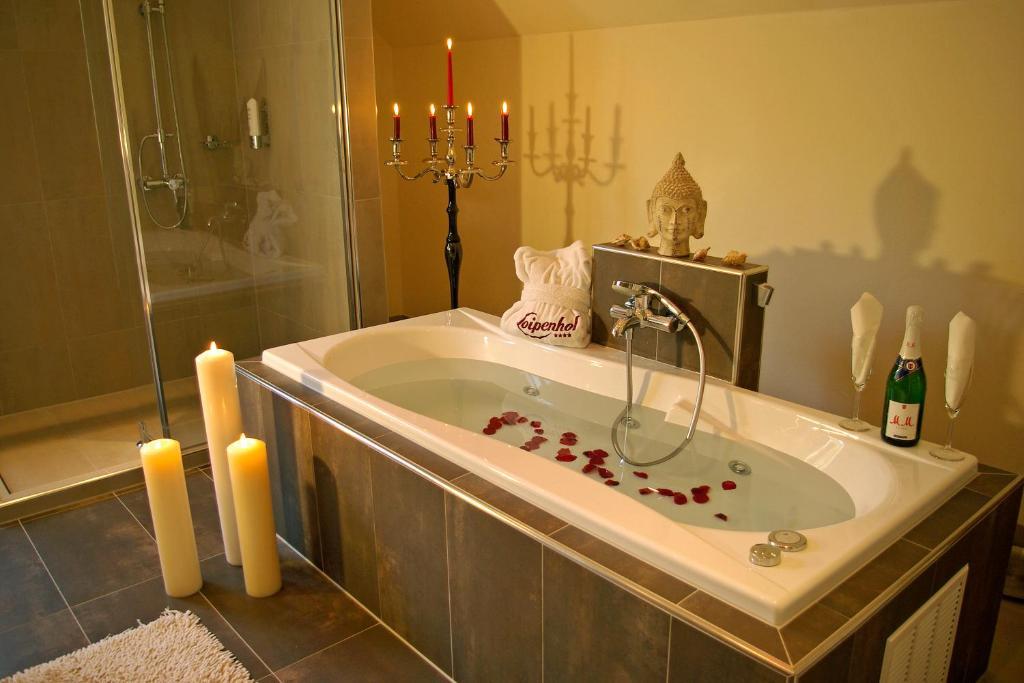 Boutique Hotel Loipenhof Лойперсдорф-бай-Фюрстенфельд Экстерьер фото