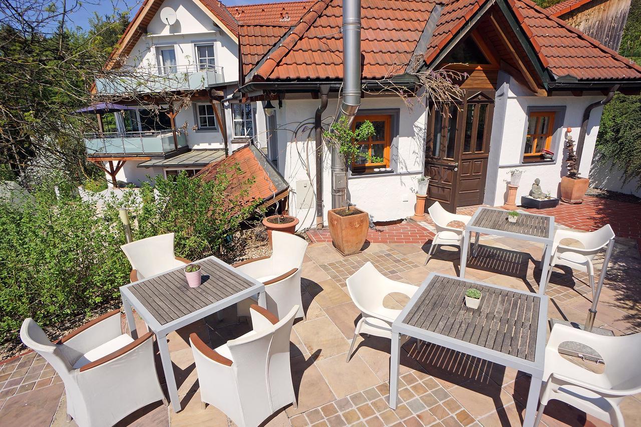 Boutique Hotel Loipenhof Лойперсдорф-бай-Фюрстенфельд Экстерьер фото